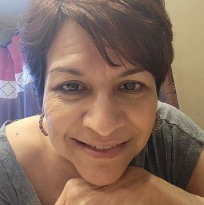 Meet your Posher, Adriana
